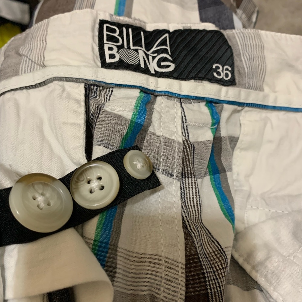 Billabong Mens 36 waist golf/casual shorts